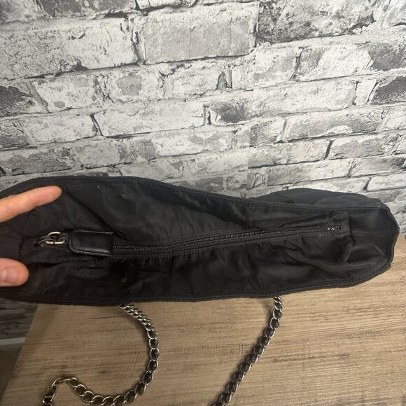EUC Prada Milano Tessuto Catena Black Shoulder Purse w/ Chain Strap One Size - Picture 4 of 16